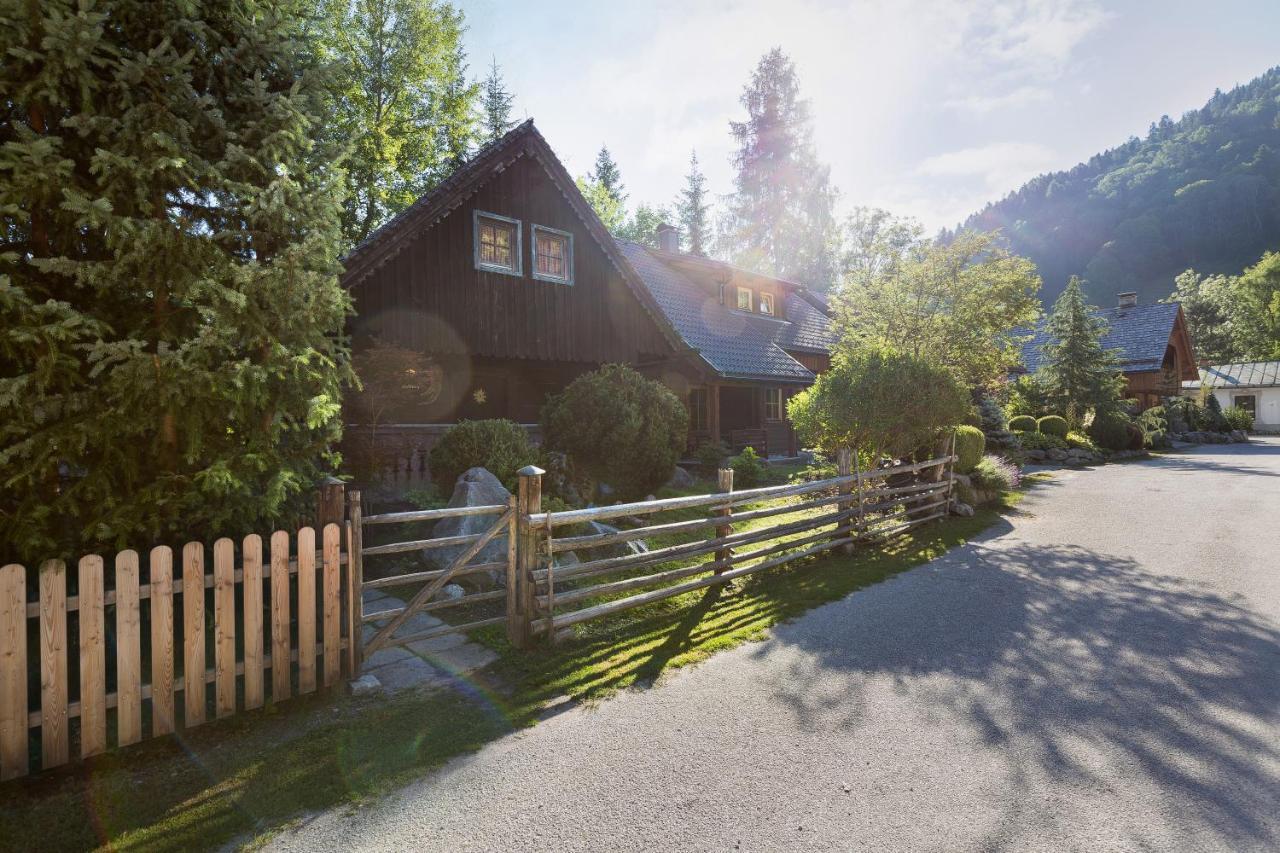 Das Dorf In Der Stadt Schladming Exterior photo